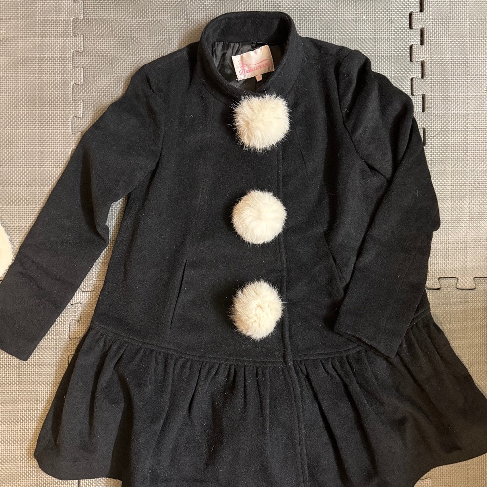 Dabuwawa Black "Pom-Pom" Babydoll Coat